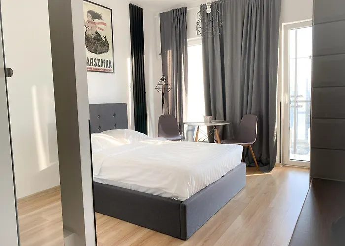 Bliska Wola Expo Central Apartment